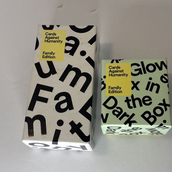 Card Against Humanity Family Edition Game 600 Cards & Glow In The Dark 300 Cards - Picture 2 of 9